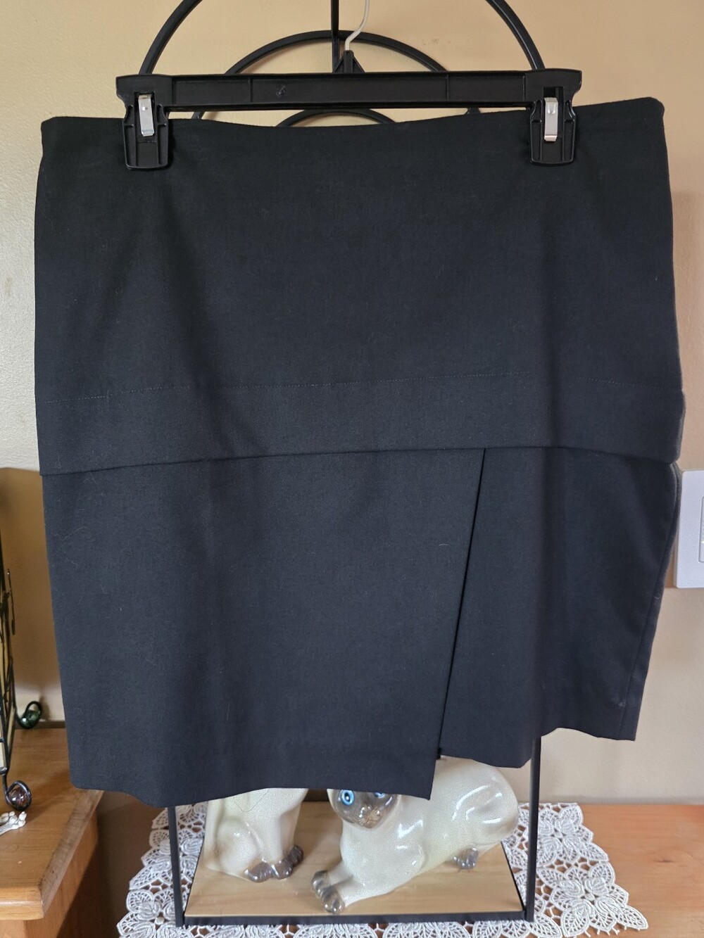Vtg PORTFOLIO LOUBEN Classic Black Asymetrical Lined Mini Skirt